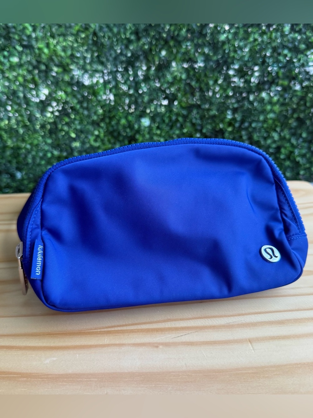 Lululemon Men’s Cobalt Blue Toiletry Travel Pouch Belt Bag